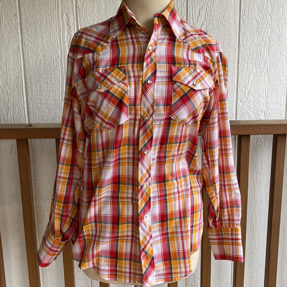 Authentic Western plaid rodeo Youngblood’s size medium 15-15.5